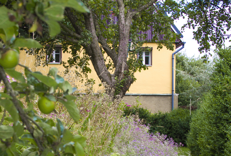 Helgas Gartenhaus